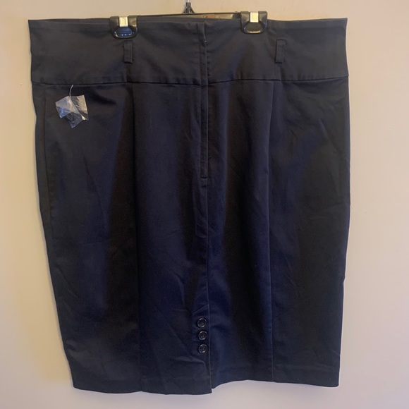 NWOT Ricki’s Navy Pencil Skirt, 18 - Picture 2 of 5